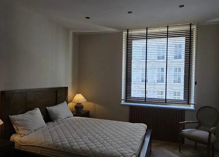 Apartment Opera District Luxury With Elite Design