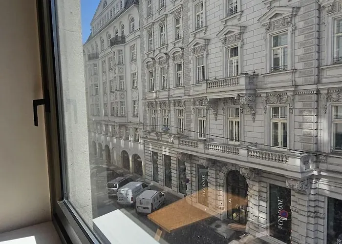 Opera District Luxury With Elite Design Apartment